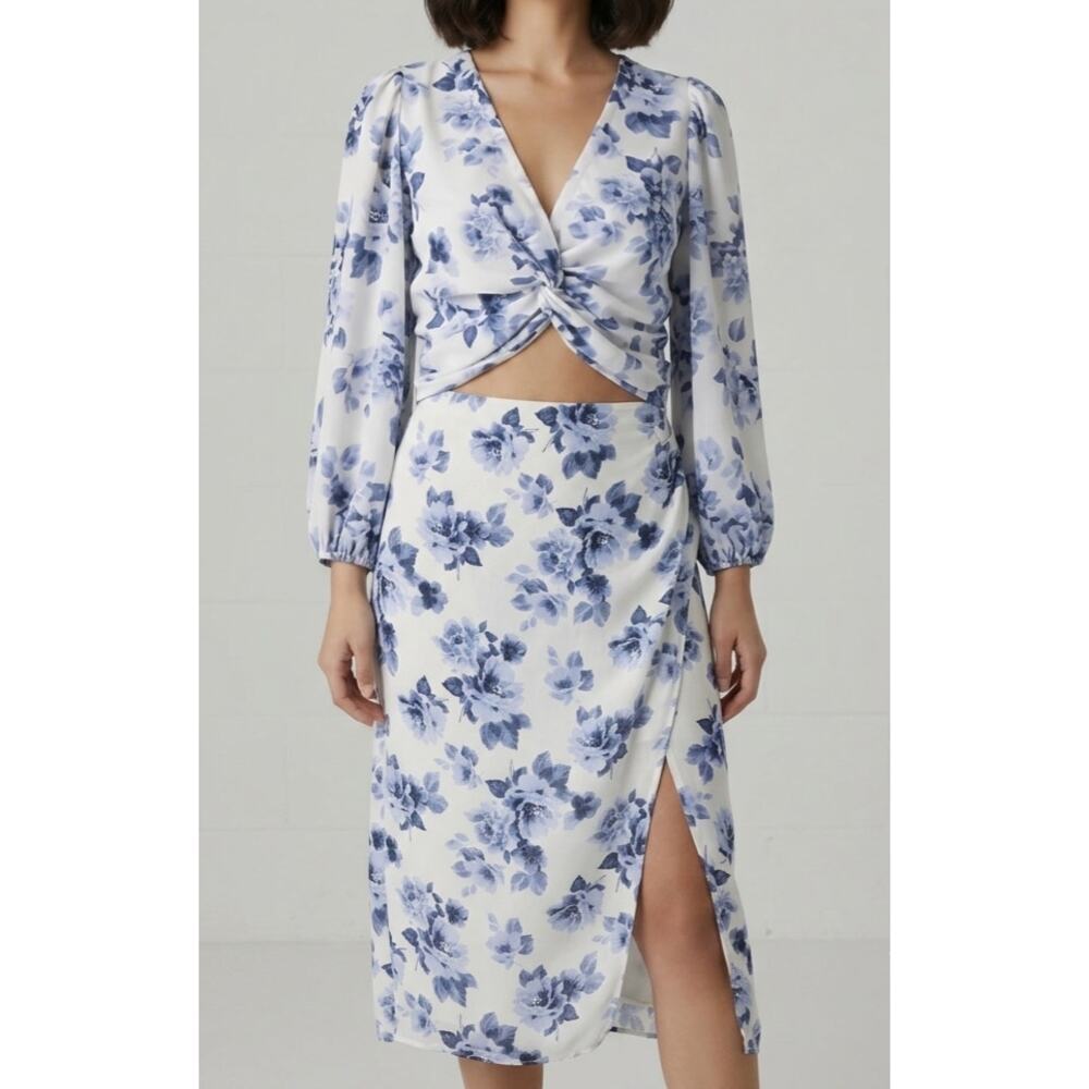 Abercrombie & Fitch Blue Floral 2 Piece Set Twist Front Top & Midi Skirt XS